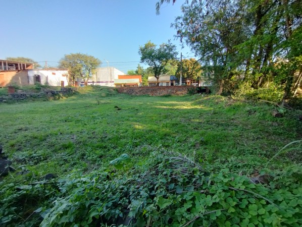 ¡Excelente terreno de 2350m2 sobre Av. San Martín Km 10!