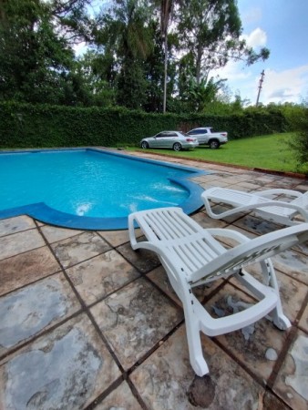 ¡Hermosa casa en venta! 2 Plantas + 3 Habitaciones + 2 Baños + Quincho + Piscina